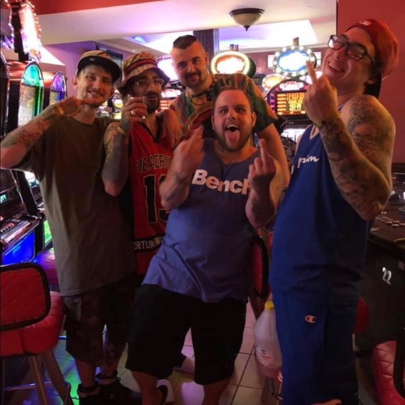 Meet your Posher, Alex - Picture 1 of 1